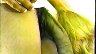 ಸ್ಕಿನ್ನಿ ನಾಚಿಕೆ ಹುಡು ...